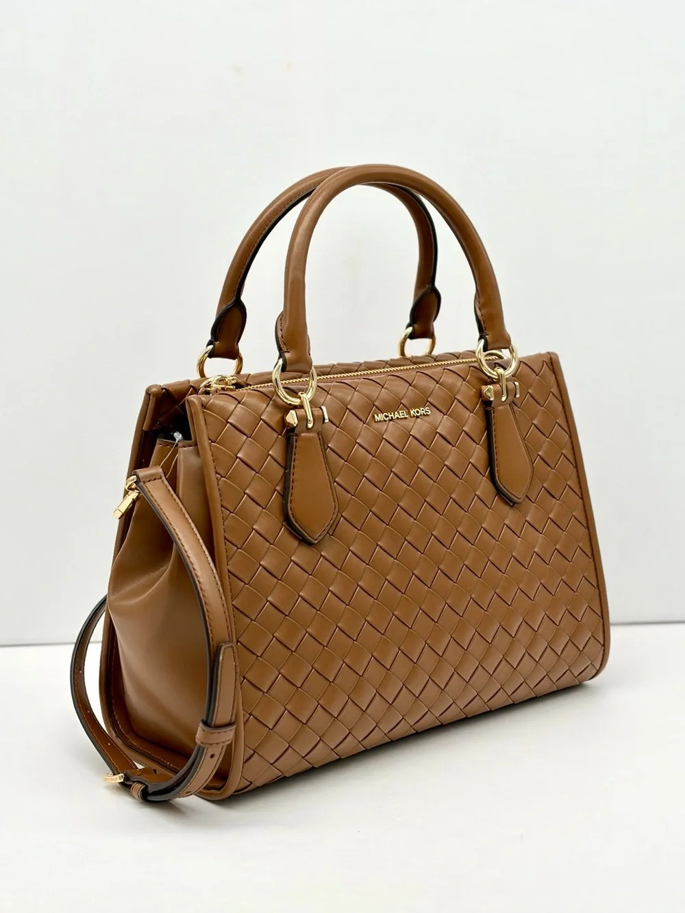 MICHAEL KORS  Marilyn Medium Woven Satchel Crossbody Bag Luggage